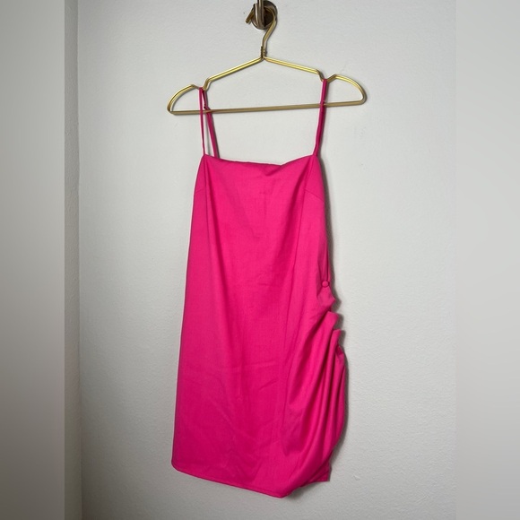 EUC Lovers + Friends- Ellis Mini Dress in Hot Pink Size Medium - Picture 5 of 15